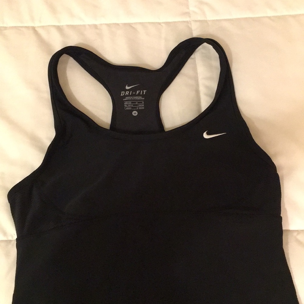 Nike Sports Tank Medium
